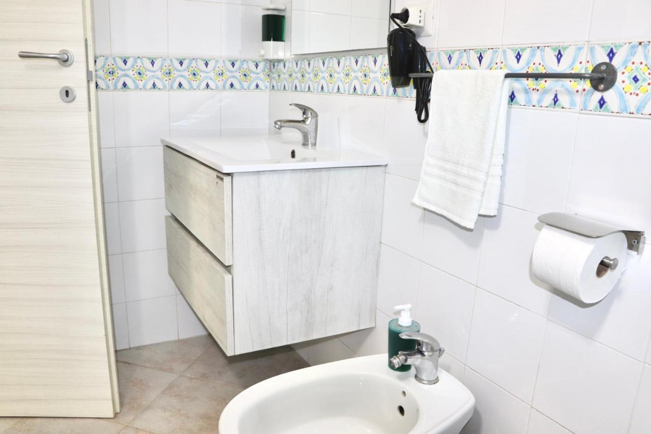 House Relax Centro Di Napoli Apartamento